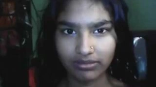 ১৯ বছর বয়সী ভাগ্নি’র লালসা পূরণ করার ব্লু ফিল্ম
