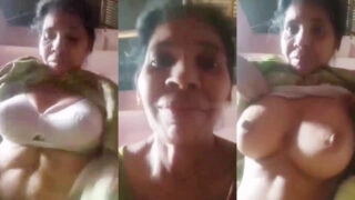 বাঙালি অ্যামেচার অন্য গুদ দিয়ে প্রেমিক এর ধোন ভেজানোর সিন