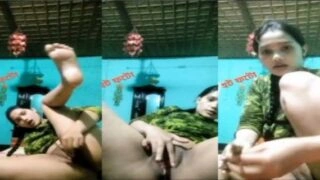 বাংলা নগ্ন মেয়ে বেগুন দিয়ে নিজেরগুদ চুদছে