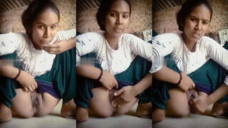 ভোদা চোদা’র গরম গরম ফিল্ম এক দেশি গ্রাম্য হর্নি আপু’র