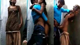 গ্রামের মেয়ে একটি পরিত্যক্ত বাড়িতে চোদা চোদি করে ক্লিপ