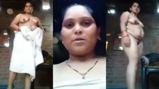 হমিমদে মমস রীল শেয়ার করলো ঢাকা’র আজিমপুর এর এক বৌদি