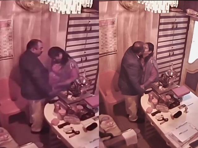 ভাবী আবেগী সেক্স Nashik Baba Ashok Kharat viral video