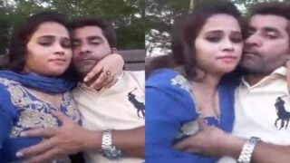 পার্কের বেঞ্চে প্রেমিকের সঙ্গে বাংলাদেশী ভাবীর প্রেম এমএমএস