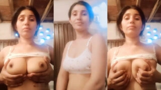 স্নান এর আগে বফঁ কে সিডিউস করার গরম লালসা ভরা ভিডিও